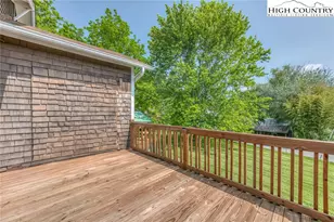 110 Old Mill Rd, Elk Park, NC 28622 - Photo 9