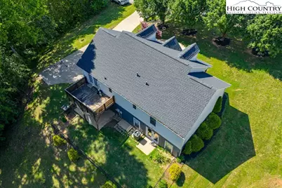 235 Brooklin Street, Wilkesboro, NC 28697 - Photo 17