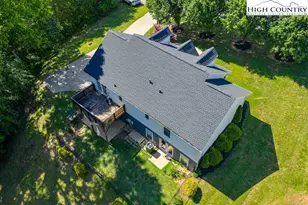 235 Brooklin St, Wilkesboro, NC 28697 - Photo 17