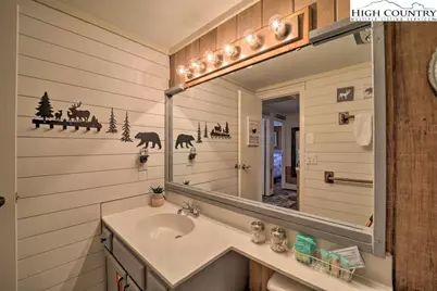 220 Charter Hills Road #B-2, Beech Mountain, NC 28604 - Photo 15