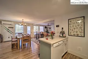 220 Charter Hills Rd, Beech Mountain, NC 28604 - Photo 17