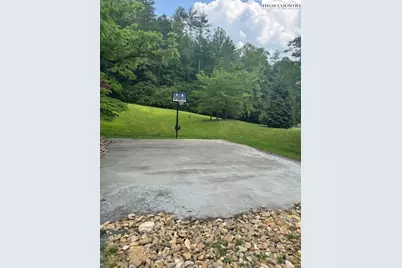 11 Wagon Ridge Road, Ferguson, NC 28624 - Photo 11