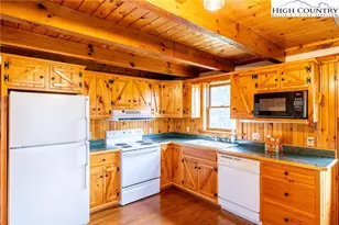 45 Bailey Rd, Ennice, NC 28623 - Photo 11