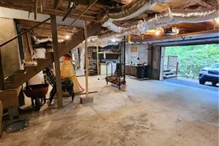 370 Woodland Hls Dr, Elk Park, NC 28622 - Photo 17