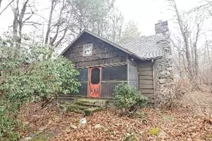 10884 Nc Hwy 105 Hwy, Banner Elk, NC 28604 - Photo 1