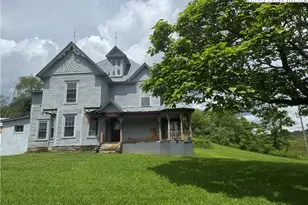 65 Green Gable Rd, Troutdale, VA 24378 - Photo 3