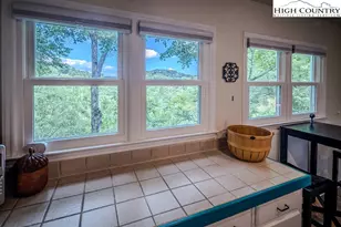 492 Skyland View Dr, Blowing Rock, NC 28605 - Photo 19