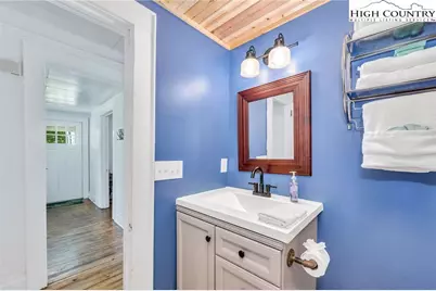 609 W Main Street, Jefferson, NC 28640 - Photo 23