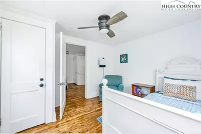 609 W Main Street, Jefferson, NC 28640 - Photo 27