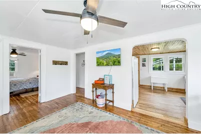 609 W Main Street, Jefferson, NC 28640 - Photo 11