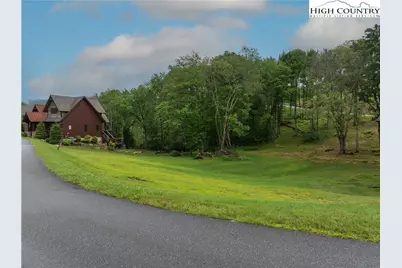 O-9 High Country Overlook, Banner Elk, NC 28604 - Photo 3