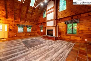 170 Mountain Laurel Ln, Blowing Rock, NC 28605 - Photo 11