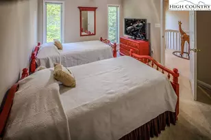 125 Grassy Knoll Way, Blowing Rock, NC 28605 - Photo 27