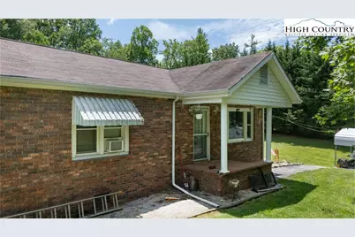 1424 Bear Creek Road, Bakersville, NC 28705 - Photo 19