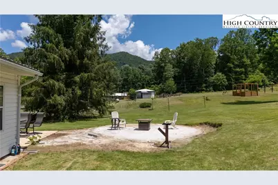 1424 Bear Creek Road, Bakersville, NC 28705 - Photo 23