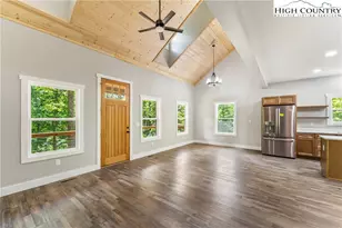 511 N Blue Ridge Dr, Marion, NC 28752 - Photo 15