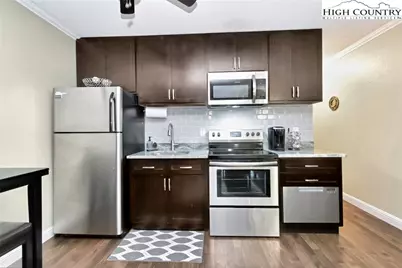 301 Pinnacle Inn Road #3230, Banner Elk, NC 28604 - Photo 5