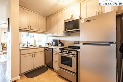 301 Pinnacle Inn Drive #4214, Beech Mountain, NC 28604 - Photo 11