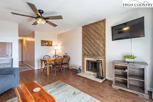 301 Pinnacle Inn Dr, Beech Mountain, NC 28604 - Photo 7