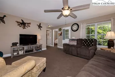 351 Colony Lane, Purlear, NC 28665 - Photo 17