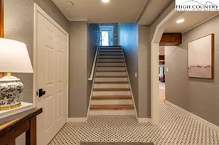 102 Ridge Dr, Linville, NC 28646 - Photo 7