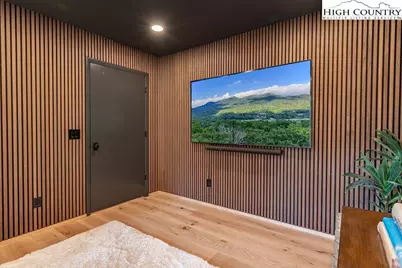 102 Ridge Drive, Linville, NC 28646 - Photo 23