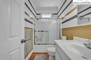 127 Deerfield Rd, West Jefferson, NC 28694 - Photo 29