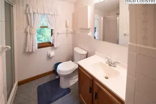 153 Delphinium Ln, Newland, NC 28657 - Photo 29