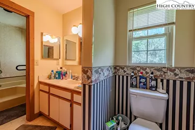 327 Mountain Flower Road, Banner Elk, NC 28604 - Photo 9