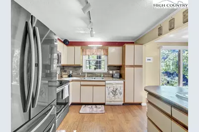 265 Trout Lake Road, Deep Gap, NC 28618 - Photo 13