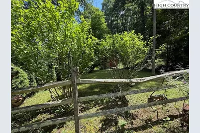 2202 Old 16 Highway, Jefferson, NC 28640 - Photo 15