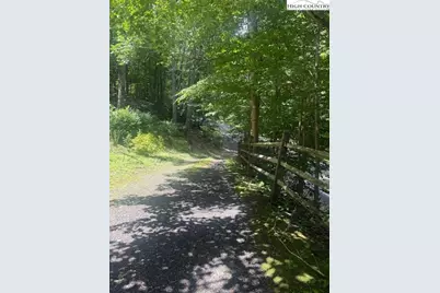 2202 Old 16 Highway, Jefferson, NC 28640 - Photo 9