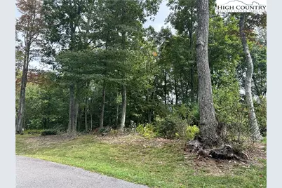 405 Firethorn Trail, Blowing Rock, NC 28605 - Photo 11