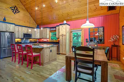 568 Auborn Trivette Road, Sugar Grove, NC 28679 - Photo 9