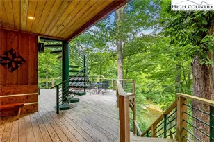 597 Auborn Trivette Rd, Sugar Grove, NC 28679 - Photo 27