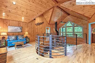 597 Auborn Trivette Rd, Sugar Grove, NC 28679 - Photo 15