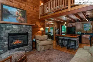 11 Cabin Cove Ln, Banner Elk, NC 28604 - Photo 7