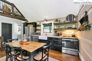 3244 Old US Hwy 421, Vilas, NC 28692 - Photo 7