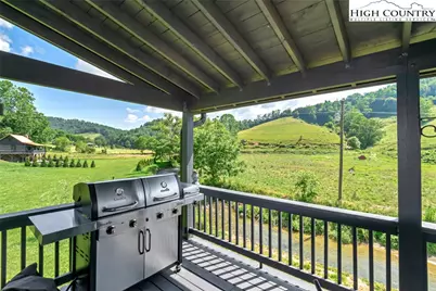 3244 Old US Highway 421, Vilas, NC 28692 - Photo 31