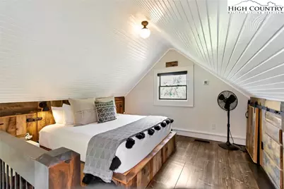 3244 Old US Highway 421, Vilas, NC 28692 - Photo 21