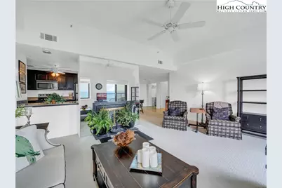 303 Sugar Top Drive #3226, Sugar Mountain, NC 28604 - Photo 5