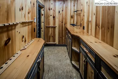 1370 Falls Creek Parkway, Elk Park, NC 28622 - Photo 39