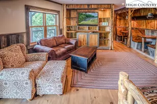 1370 Falls Creek Pkwy, Elk Park, NC 28622 - Photo 31