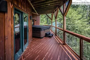 1370 Falls Creek Pkwy, Elk Park, NC 28622 - Photo 47