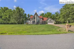 346 Clear View Ridge Rd, Crumpler, NC 28617 - Photo 43