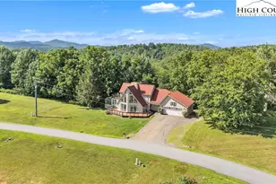 346 Clear View Ridge Rd, Crumpler, NC 28617 - Photo 45