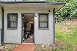 190 Rhododendron Dr, Beech Mountain, NC 28604 - Photo 45