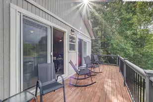 190 Rhododendron Dr, Beech Mountain, NC 28604 - Photo 25
