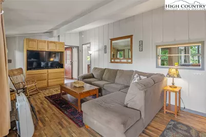 335 Snowshoe Loop, Newland, NC 28657 - Photo 7