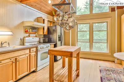 5033 Junaluska Road, Boone, NC 28607 - Photo 7